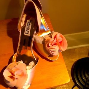 Pink Satin Heels, size 8 women’s leather sole.